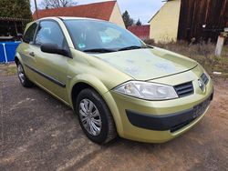 Grün Gebraucht 2005 Renault Mégane II Limousine | 990 € (Superpreis)