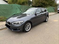Grau Gebraucht 2015 BMW 118 Sport Line Kleinwagen | 9.000 € (Fairer Preis)