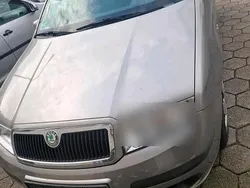 Grau Gebraucht 2006 Skoda Fabia Ambiente Kleinwagen | 1.500 € (Guter Preis)