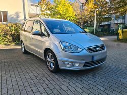 Grau Gebraucht 2011 Ford Galaxy Titanium Van / Kleinbus | 5.800 € (Fairer Preis)