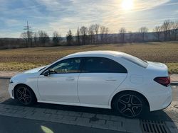 Weiß Gebraucht 2021 Mercedes A250 Limousine | 27.599 € (Guter Preis)