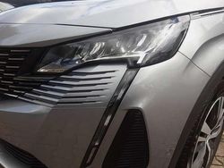 Silber metallic Gebraucht 2023 Peugeot 3008 Allure | 25.700 € (Fairer Preis)