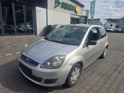 Silber Gebraucht 2007 Ford Fiesta Fun X Kleinwagen | 1.450 € (Fairer Preis)