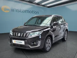 Schwarz Gebraucht 2024 Suzuki Vitara SUV | 20.449 € (Fairer Preis)
