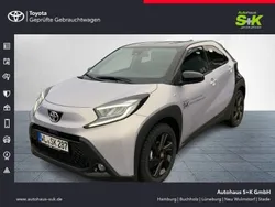 Light purple silver / night sky black (schwarz) Neu 2025 Toyota Aygo Edition Kleinwagen | 24.790 €