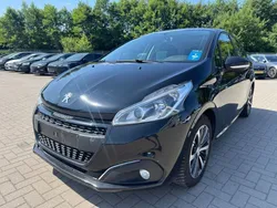Schwarz Gebraucht 2017 Peugeot 208 Active Kleinwagen | 4.999 € (Guter Preis)