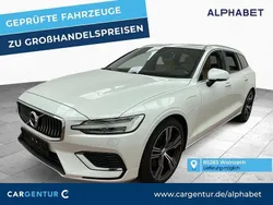 Crystal weiss perleffekt Gebraucht 2020 Volvo V60 Inscription Kombi | 26.995 € (Superpreis)