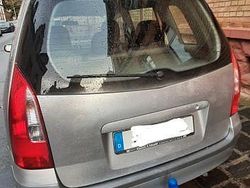 Gebraucht 2000 Mazda Premacy Comfort Van / Kleinbus | 1.100 €