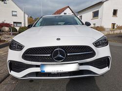 Weiß Gebraucht 2022 Mercedes C220 AMG Kombi | 36.930 € (Teuer)