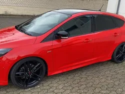 Rot Gebraucht 2018 Ford Focus ST-Line Limousine | 12.288 € (Guter Preis)
