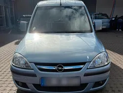 Blau Gebraucht 2008 Opel Combo Van / Kleinbus | 4.500 € (Teuer)