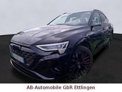Mythosschwarz (metallic) Gebraucht 2024 Audi Q8 Sportback e-tron Ambiente SUV | 61.900 € (Superpreis)