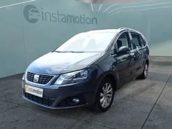 Grau Gebraucht 2021 Seat Alhambra Style Van / Kleinbus | 24.490 € (Superpreis)
