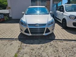 Silber Gebraucht 2013 Ford Focus Titanium Kombi | 3.950 € (Guter Preis)