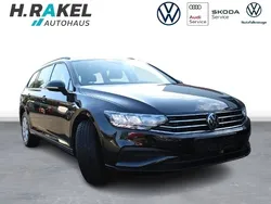 Schwarz Gebraucht 2024 VW Passat Conceptline Kombi | 28.950 € (Guter Preis)