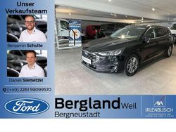 Lackierung agate black metallic schwarz Gebraucht 2023 Ford Focus Titanium Kombi | 21.990 € (Fairer Preis)