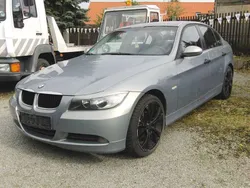 Grau Gebraucht 2005 BMW 320 Limousine | 2.600 € (Guter Preis)