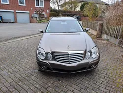 Silber Gebraucht 2008 Mercedes E200 Elegance Limousine | 5.250 € (Superpreis)