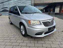 Silber Gebraucht 2013 Lancia Voyager Silver Van / Kleinbus | 9.400 € (Superpreis)