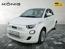 Weiß Gebraucht 2023 Fiat 500e Kleinwagen | 24.200 € (Etwas zu teuer)