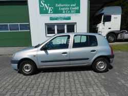 Grau Gebraucht 1999 Renault Clio II Limousine | 690 € (Superpreis)