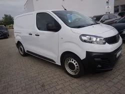 Weiß Gebraucht 2022 Fiat Scudo Van / Kleinbus | 17.650 € (Fairer Preis)