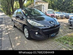 Schwarz Gebraucht 2011 Peugeot 207 Limousine | 4.100 € (Fairer Preis)