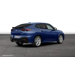 Portimao blau Gebraucht 2024 BMW X2 Luxury Line SUV | 58.914 €