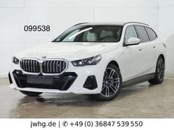 Weiß Gebraucht 2024 BMW i5 M Sport Limousine | 56.450 € (Etwas zu teuer)