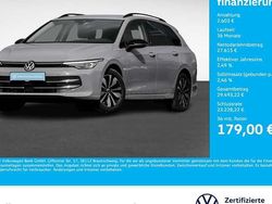 Mondsteingrau Gebraucht 2024 VW Golf VIII Goal Kombi | 30.218 € (Superpreis)