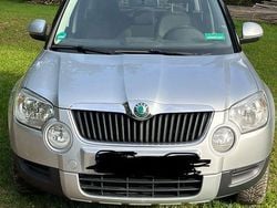 Silber Gebraucht 2013 Skoda Yeti Active SUV | 5.750 € (Guter Preis)