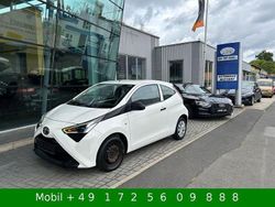 Weiß Gebraucht 2019 Toyota Aygo Kleinwagen | 4.500 € (Fairer Preis)