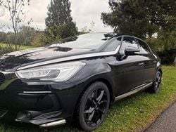 Schwarz Gebraucht 2015 DS Automobiles DS5 Kleinwagen | 11.500 € (Fairer Preis)
