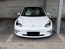 Weiß Gebraucht 2022 Tesla Model 3 Limousine | 29.999 € (Etwas zu teuer)