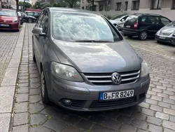 Grau Gebraucht 2007 VW Golf Plus Comfortline Van / Kleinbus | 3.850 € (Fairer Preis)