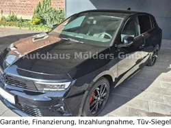 Schwarz Gebraucht 2023 Opel Astra Limousine | 17.850 € (Superpreis)