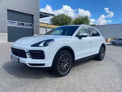 Weiß Gebraucht 2018 Porsche Cayenne SUV | 47.990 € (Fairer Preis)