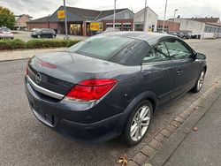 Grau Gebraucht 2006 Opel Astra Cabriolet Edition Cabrio | 999 € (Superpreis)