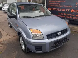 Blau Gebraucht 2007 Ford Fusion Fun X Limousine | 1.599 € (Fairer Preis)