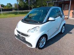 Weiß Gebraucht 2014 Smart ForTwo Coupé Coupé | 5.499 € (Fairer Preis)