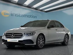 Silber Gebraucht 2021 Mercedes E400 Limousine | 50.999 € (Teuer)