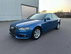 Blau Gebraucht 2011 Audi A4 Ambiente Limousine | 5.980 € (Superpreis)