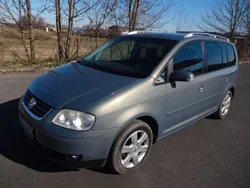 Grau Gebraucht 2006 VW Touran Goal Van / Kleinbus | 2.100 € (Fairer Preis)