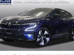 Nachtblau Gebraucht 2022 Renault Megane E-Tech Evolution Limousine | 23.888 € (Guter Preis)