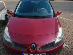Rot Gebraucht 2008 Renault Clio II Dynamique Limousine | 1.400 € (Superpreis)