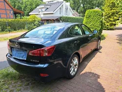 Grau Gebraucht 2012 Lexus IS200 Executive Line Limousine | 7.499 €