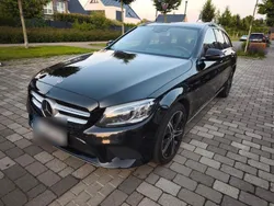 Schwarz Gebraucht 2019 Mercedes C300e Kombi | 18.300 € (Fairer Preis)