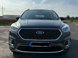 Grau Gebraucht 2017 Ford Kuga Vignale SUV | 19.500 € (Fairer Preis)