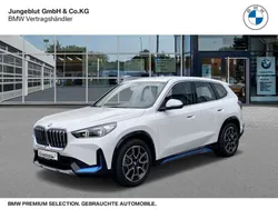 Weiss Gebraucht 2023 BMW iX1 xLine SUV | 39.870 € (Guter Preis)