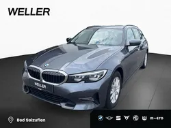 Grau Gebraucht 2020 BMW 320 Sport Line Kombi | 25.450 € (Guter Preis)